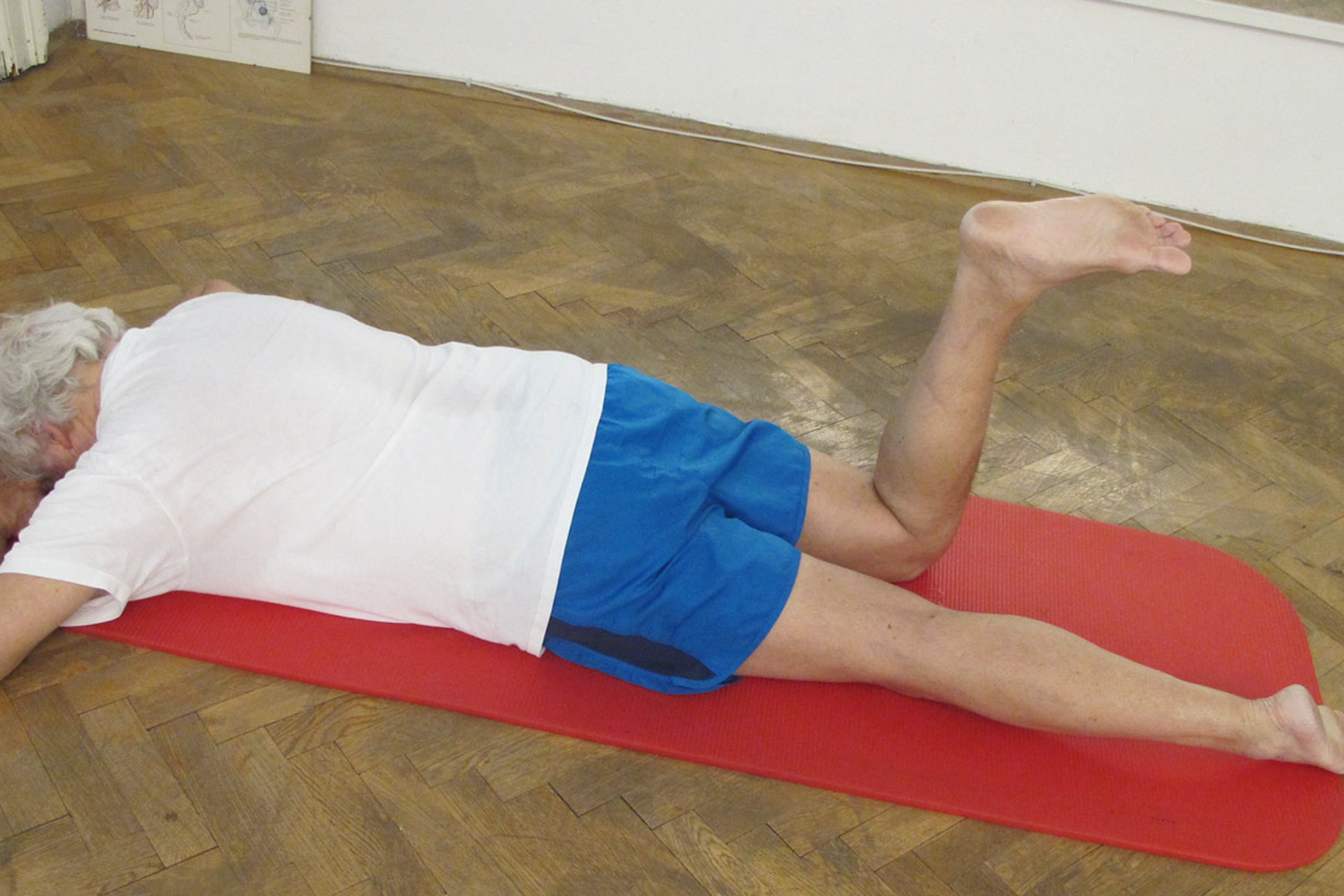 Antischwerkraft Fuß Exploration Pilates Körperbewusstheitstraining therapeutische Übungen